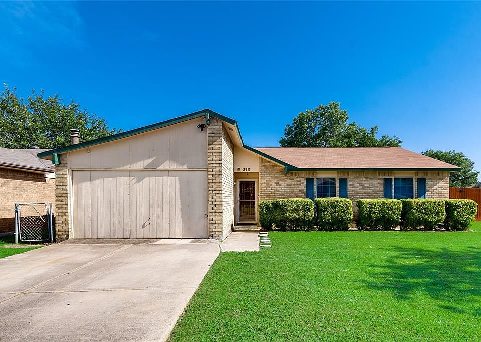 1st image of 316 Green Canyon Dr