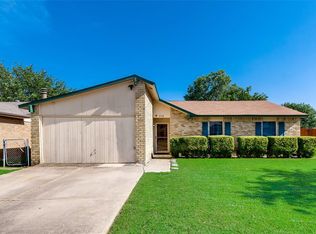 316 Green Canyon Dr, Mesquite, TX 75150