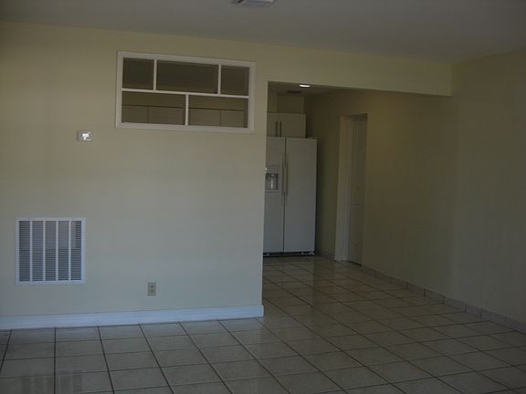 2nd image of 518 N 24th Ave