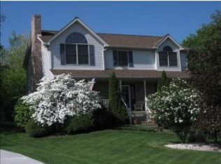 120 Autumn Hill Dr, Cranberry Township, PA 16066