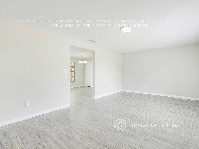 8127 Kenwood Dr N — Photo 10