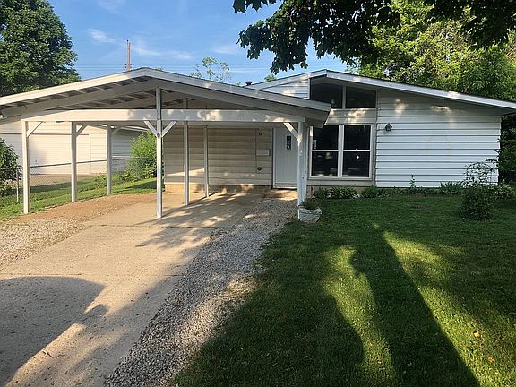 5th image of 48 Fernhill Ave