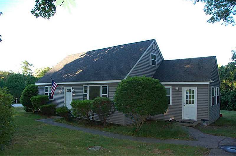 2nd image of 72 N Woody Hill Rd