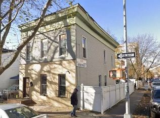98 Veronica Pl, Brooklyn, NY 11226