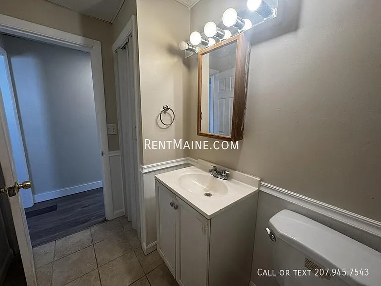 114 Riverside Dr #1 — Photo 9
