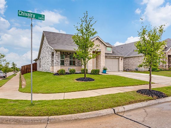 2nd image of 3424 Chivalry Dr