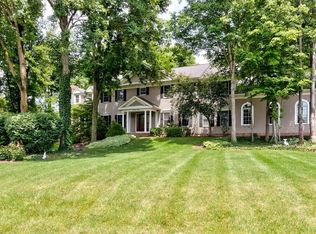 3014 Pine Trails Cir, Hudson, OH 44236