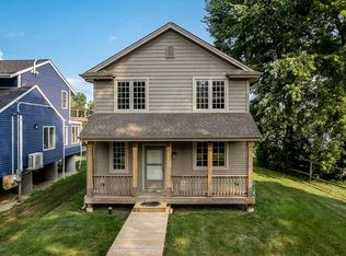 11101 Edgemere Ter, Roscoe, IL 61073