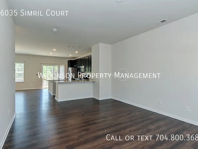 16035 Simril Ct — Photo 5