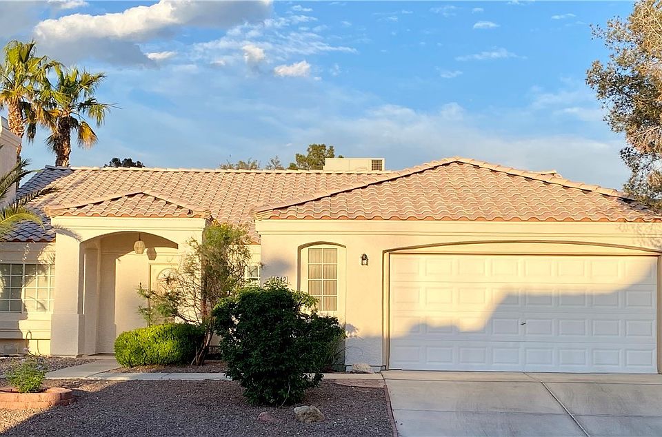 1st image of 4642 Spruce Oak Dr
