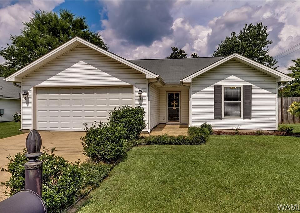 1st image of 15775 Panther Dr