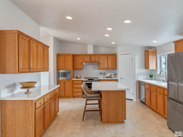 364 Sutro Springs Rd, Dayton, NV 89403