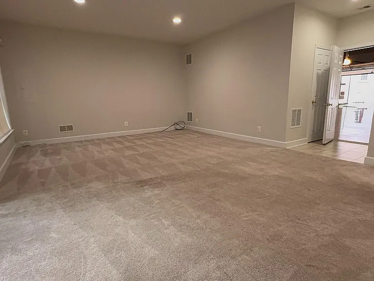 9283 Laurel Ridge Crossing Rd — Photo 28