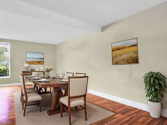 5th image of 5 Longwood Dr #206