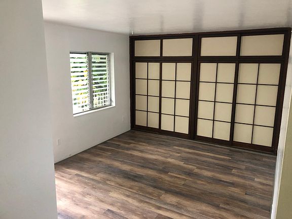 2nd image of 1201 E Ponce De Leon Blvd APT 206