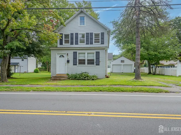 211 Main St, Spotswood, NJ 08884