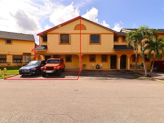 2nd image of 1645 SW 122nd Ave #10-1