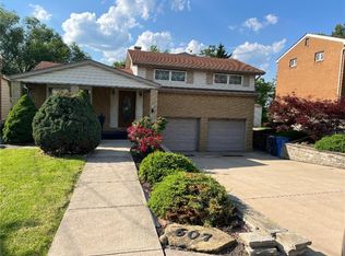 607 Lindsay Rd, Carnegie, PA 15106