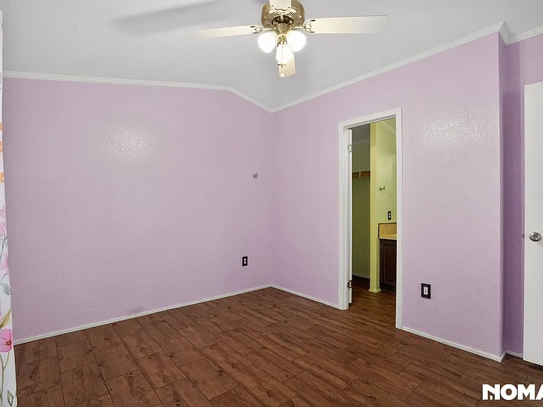 4206 Pine Ln — Photo 8