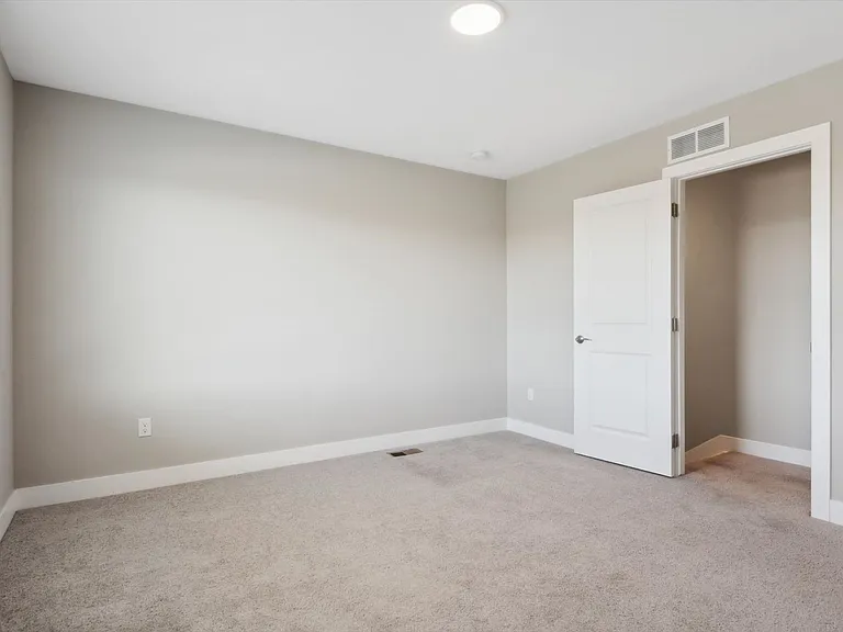 Creekline Townhomes — Photo 46