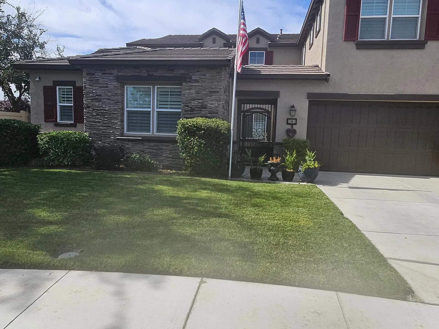 1061 Nutmeg Landing Ct Unit B photo 1