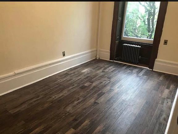 3rd image of 16 W 87th St APT 4F