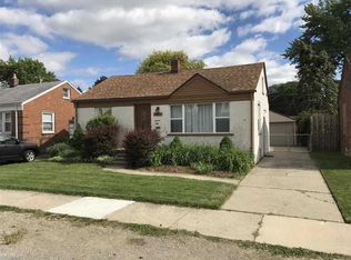 16442 Rosemary, Fraser, MI 48026