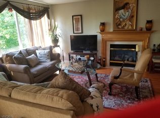 2 Port Royal Dr UNIT 1, Vernon, NJ 07462