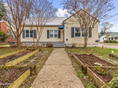 2219 NE Paige St, Knoxville, TN, 37917
