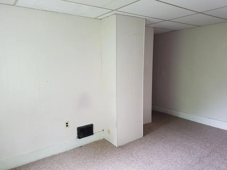 Bedroom 2 (1)