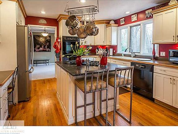 5th image of 4007 Shoals Dr