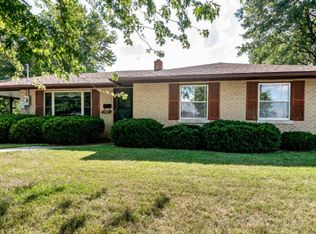 1212 Edgewood Dr, Jefferson City, MO 65109