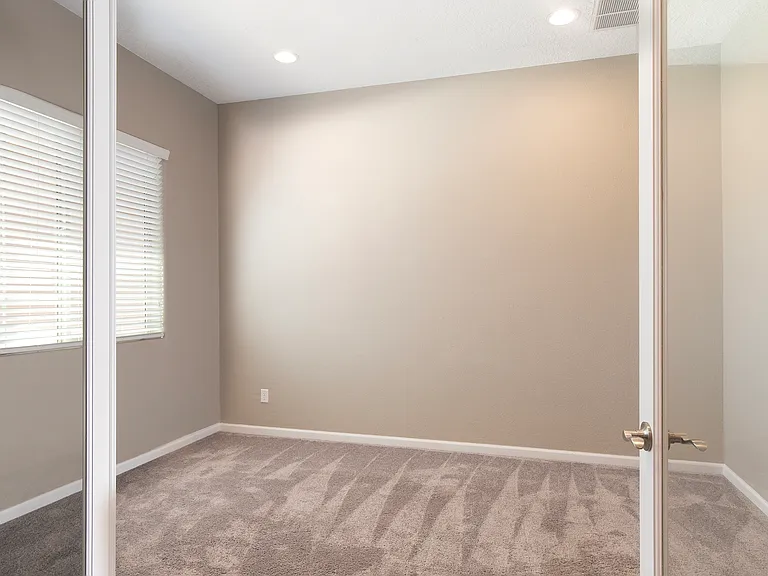 4138 Arboles Bonitos — Photo 5