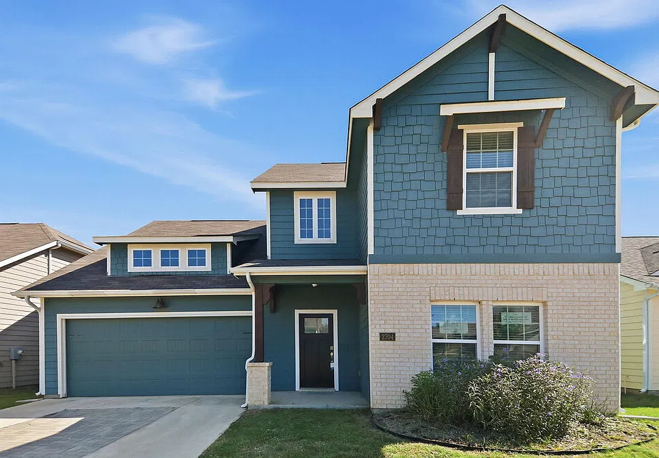 2704 Liam Dr