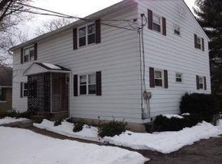 541 Hooper Rd, Endicott, NY 13760