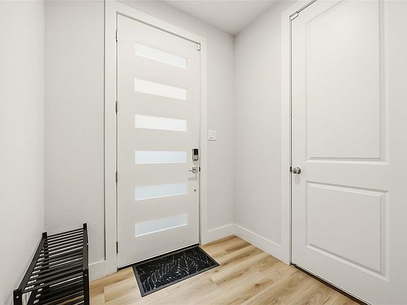 5th image of 4513 Reed Rd #B