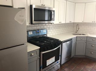 393 Gramatan Ave FLOOR 2, Mount Vernon, NY 10552