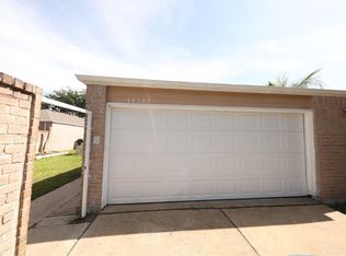 16103 Camino Del Sol Dr, Houston, TX 77083