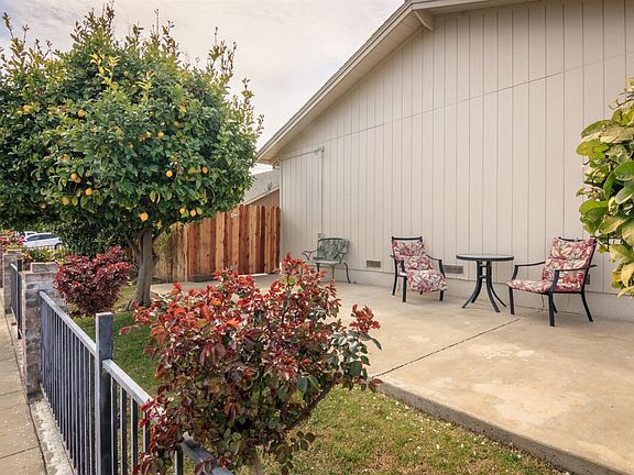 4th image of 1408 Driftwood Way