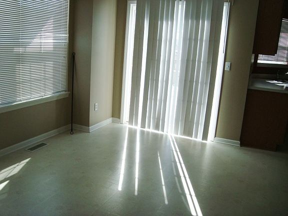 5th image of 1659 Eagles Ln