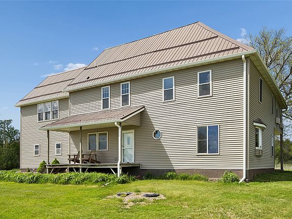 3rd image of 2375 55th Street Dr
