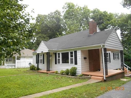2nd image of 198 Eastview Ave