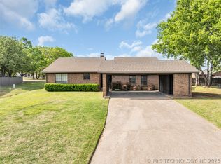 35 Overland Rte, Ardmore, OK 73401