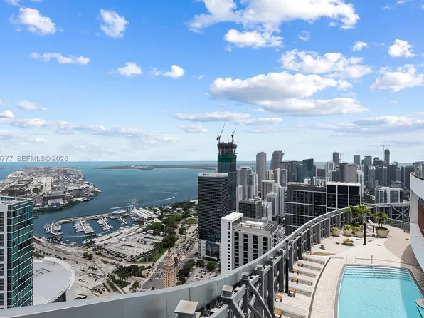 851 NE 1st Ave, Miami, FL