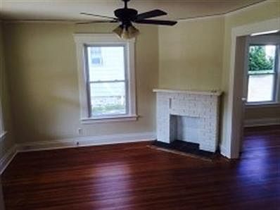 2nd image of 23 Park Ave