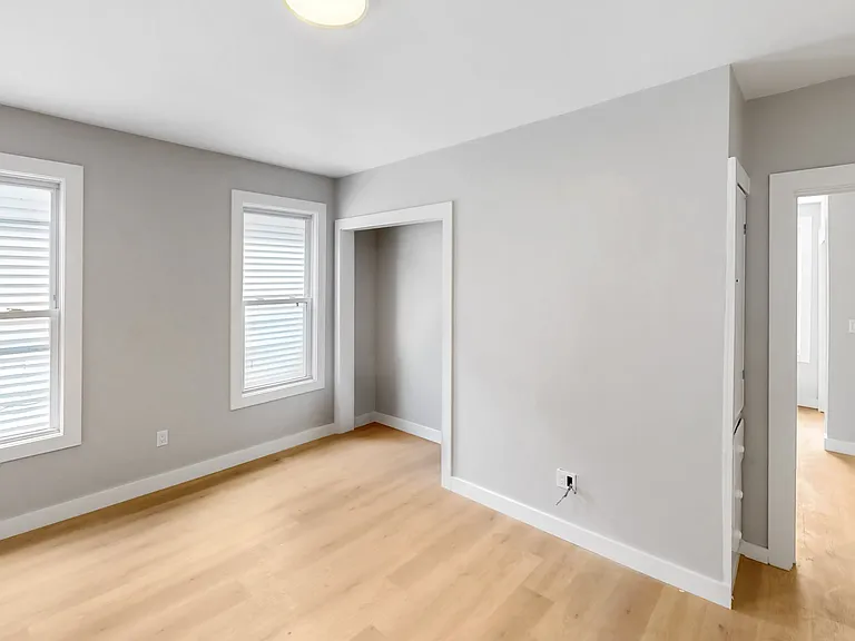 192 Paris St #1 — Photo 5