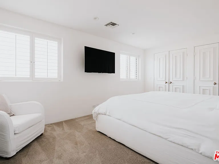 23614 Malibu Colony Rd — Photo 23