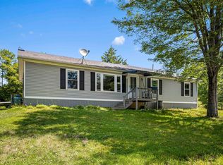 82 Spruce Dr, Tuftonboro, NH 03816