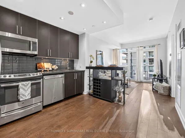 2212 Lake Shore Blvd W #4107, Toronto, ON M8V 0C2