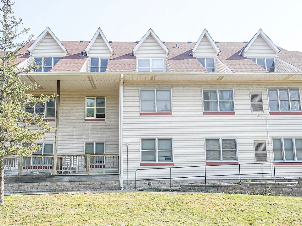 2nd image of 1053 Cromwell Ave #11281558